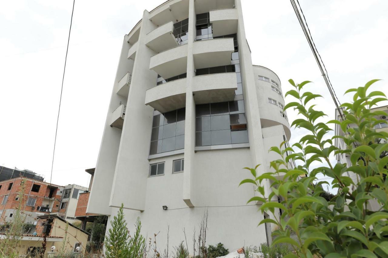 Hotel Gjuta Tiranë Luaran gambar