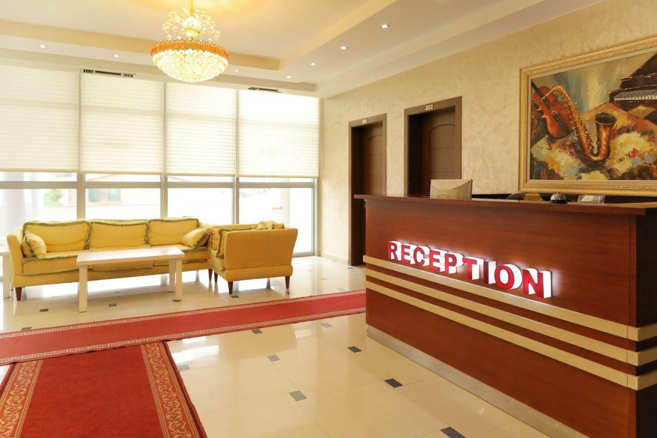 Hotel Gjuta Tiranë Luaran gambar