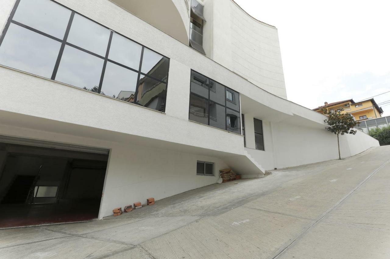 Hotel Gjuta Tiranë Luaran gambar