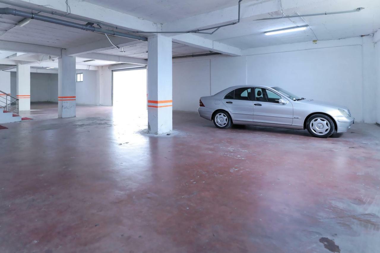 Hotel Gjuta Tiranë Luaran gambar