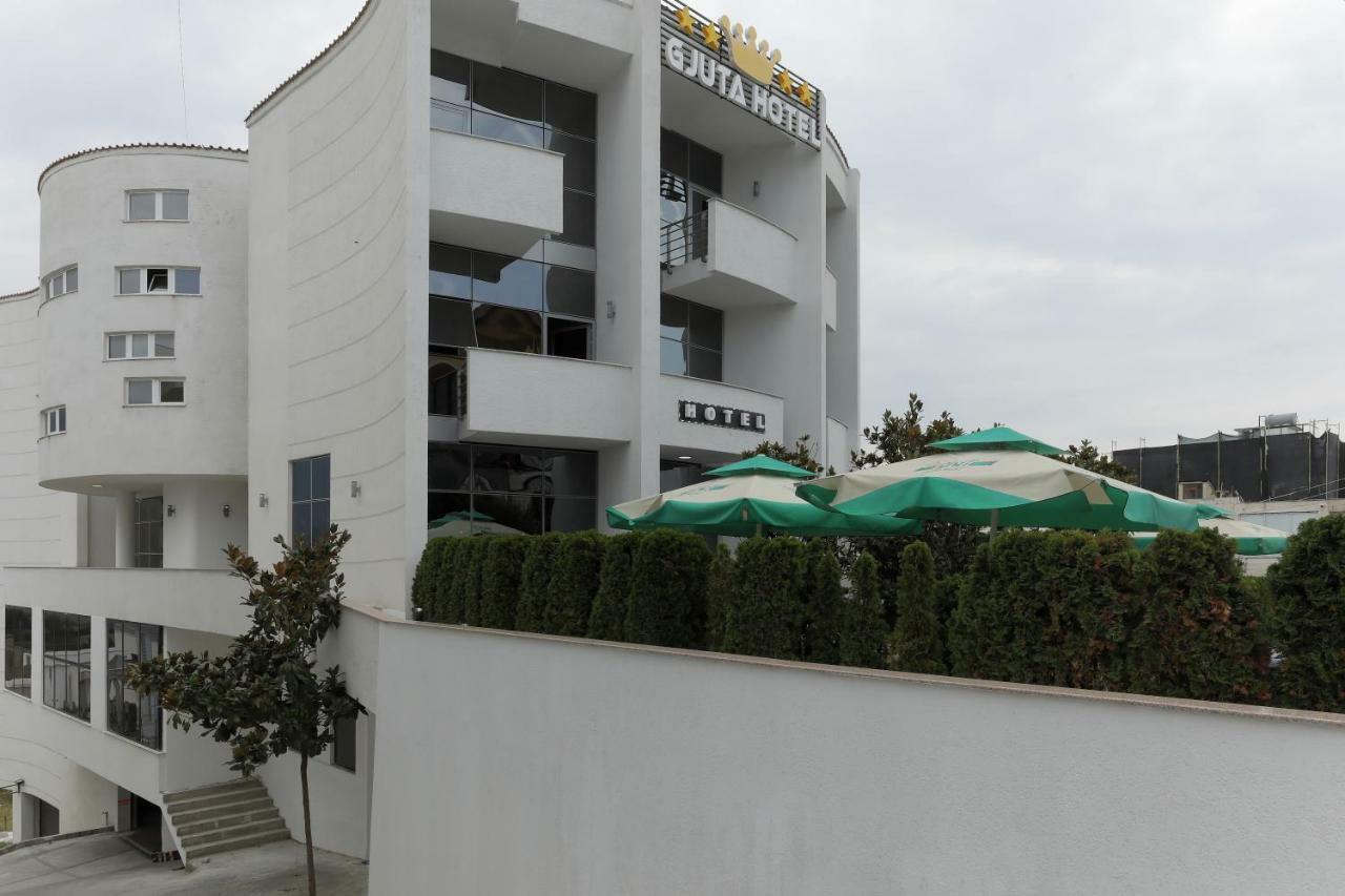 Hotel Gjuta Tiranë Luaran gambar