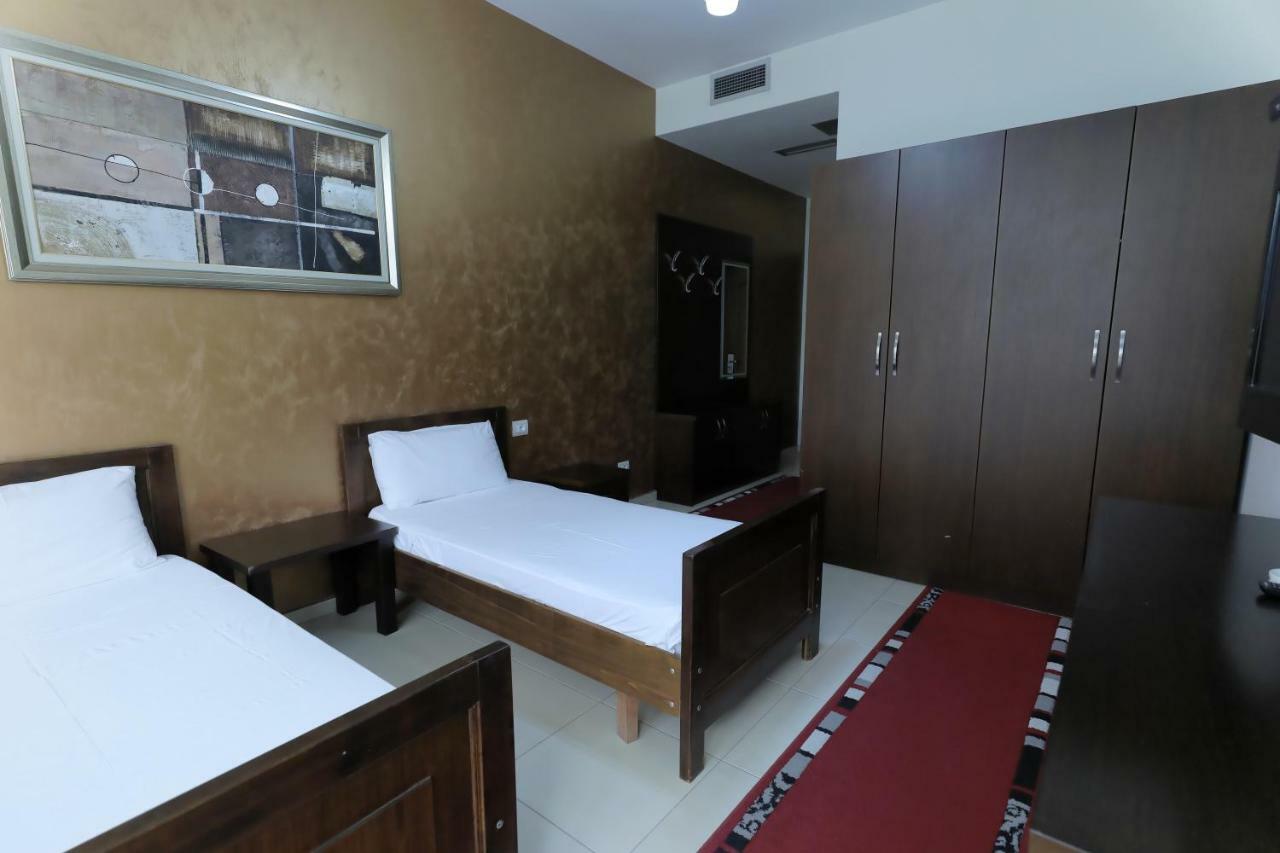 Hotel Gjuta Tiranë Luaran gambar